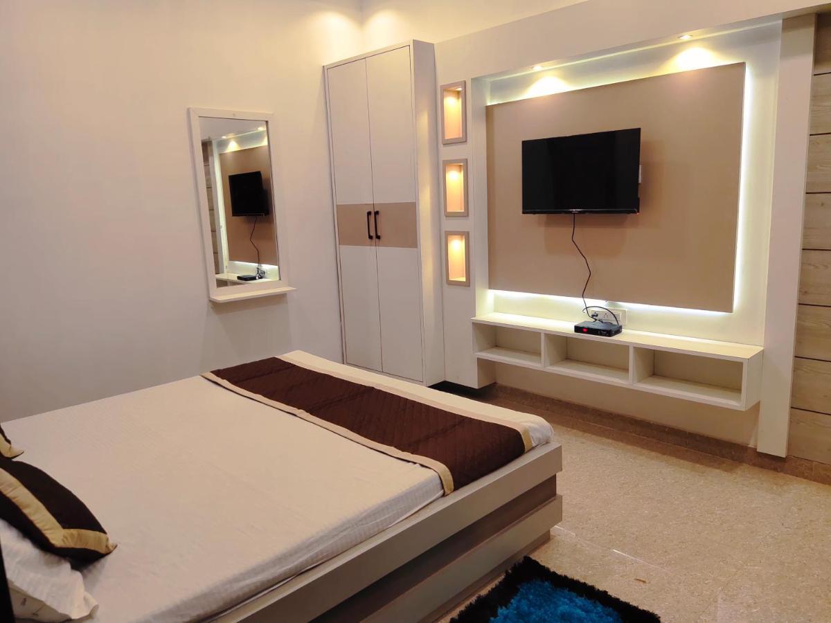 Hotel The Shree Jee Palace Mirzāpur Exteriér fotografie